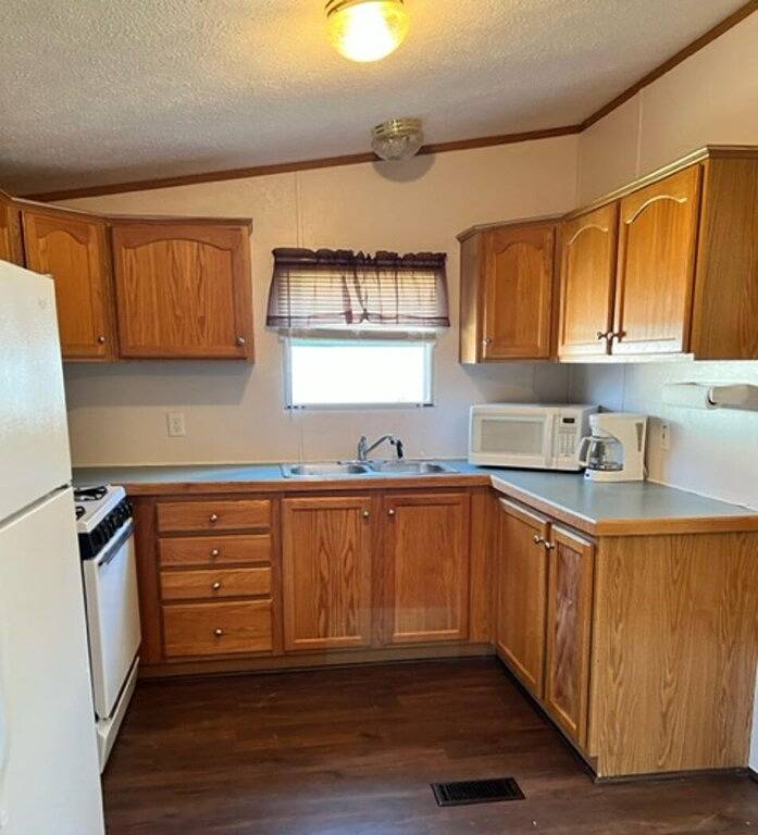 Stay In Ohiopyle near The Falls & Gap trail. in Ohiopyle, Pennsylvania