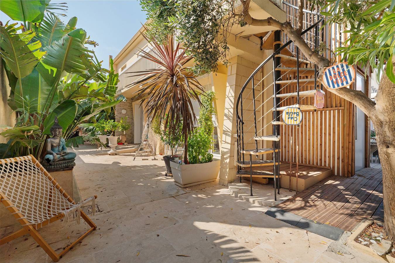 Ganze Wohnung, Apartment „4 Zimmer und Garten“ mit privater Terrasse, Wlan und Klimaanlage in Valras-Plage, Mittelmeerküste (Frankreich)