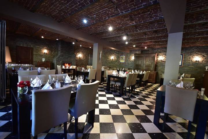 Hôtel pour 3 personnes, avec terrasse dans Beausaint - 4