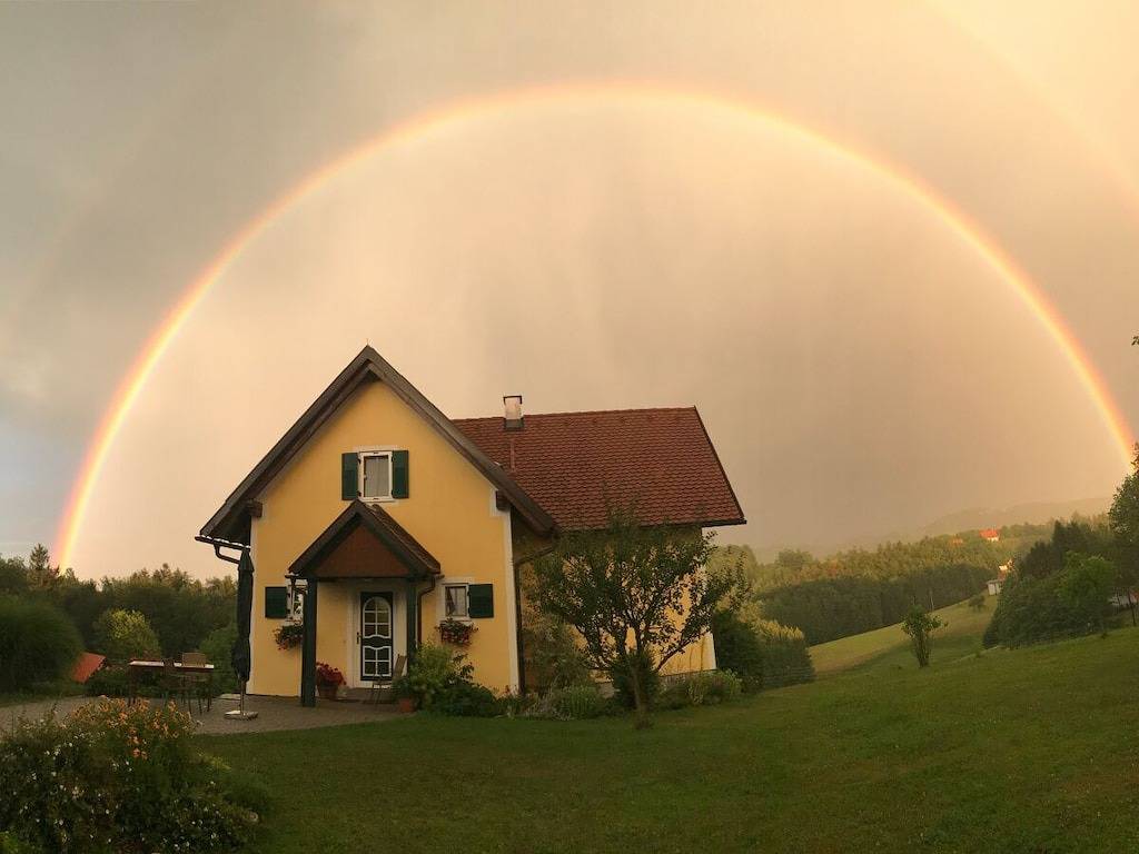 Presse "Der Ofenmacherhof" in Großklein, Lavanttaler Alpen