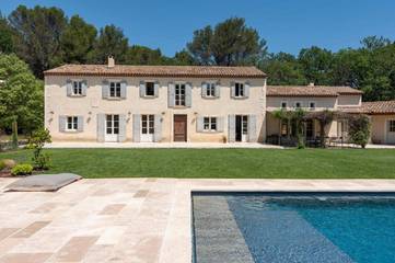 Maison d’hôte pour 2 personnes, avec piscine et jardin à Salon-de-Provence