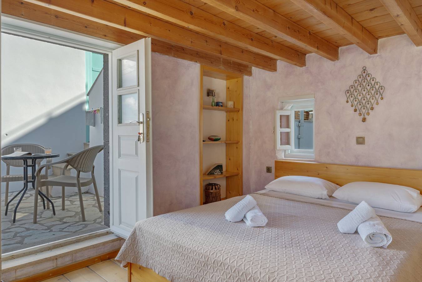 Room 'Triple Pool View No 3' with Shared Pool, Wi-Fi and Air Conditioning in Skala (Patmos), Dodecanese