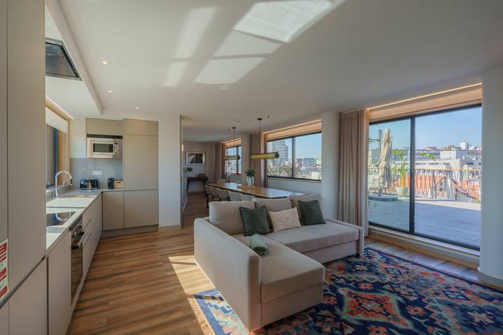 Apartamento de férias para 11 pessoas, com terraço no Porto