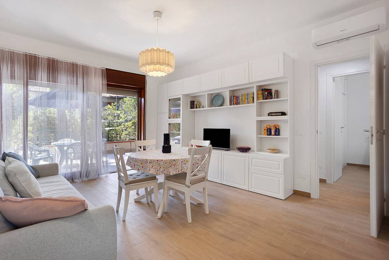 Casa vacacional 'Baby' con terraza privada, Wi-Fi y aire acondicionado in Principina A Mare, Grosseto