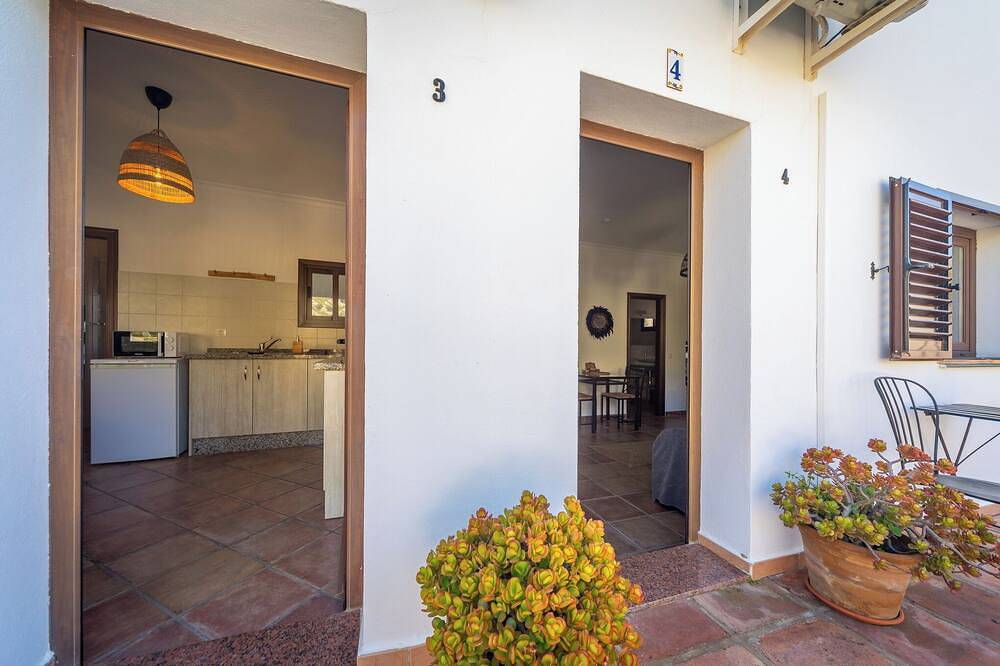 Boutique B&B Casa La Calera 15+/ Caminito del Rey-15 min/Ronda-25 min/Town-5 min in Teba, Málaga Province