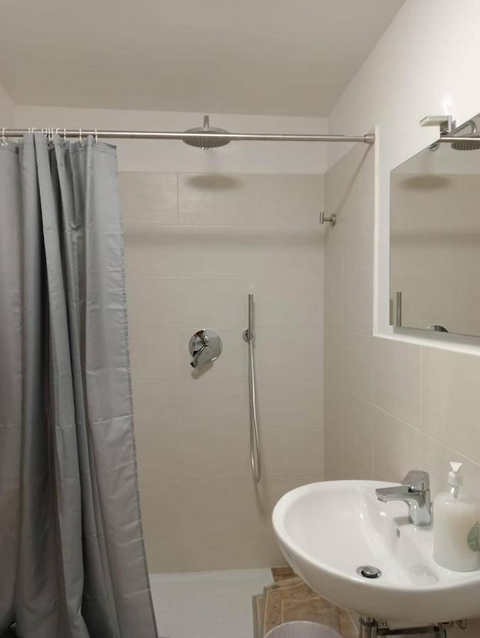 Three-Bedroom House in Cascia, Perugia e dintorni