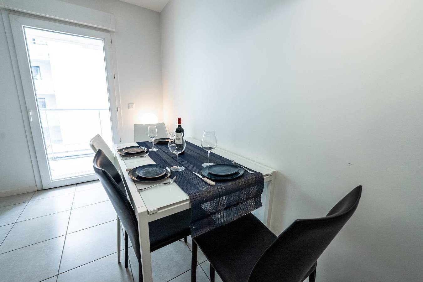 Apartamento entero, Spacious apartment in Talence in Talence, Región de Burdeos