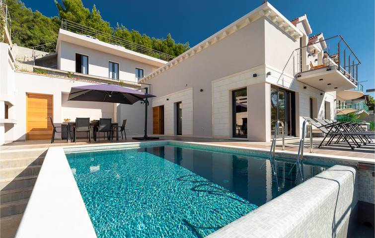 Reizende Ferienwohnung, 1,5 km vom Strand entfernt, mit Pool und Annehmlichkeiten in Blato, Korcula