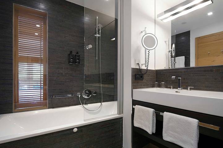 Ferienhaus für 2 Personen, mit Sauna und Pool sowie Balkon und Garten, mit Haustier in Alpenland Tegernsee Schliersee - 4