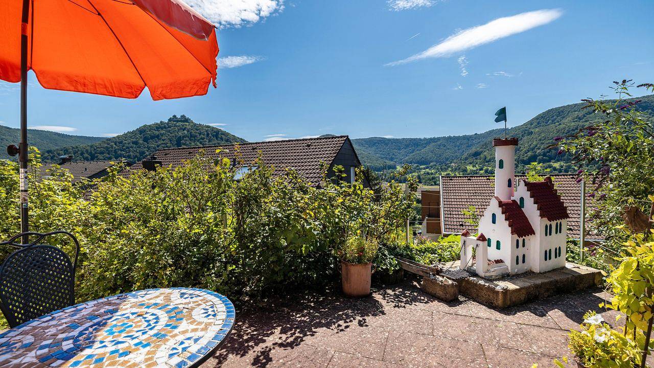 Ganze Ferienwohnung, Ferienwohnung für 2 Personen (45 m²) in Bad Urach in Bad Urach, Albsteig Etappe 9
