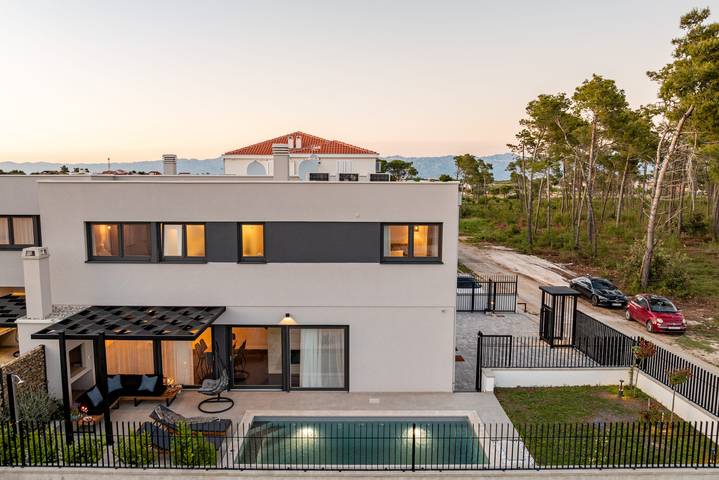 Villa für 6 Personen, mit Terrasse in Privlaka