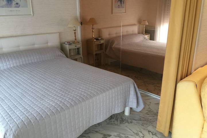 Ferienwohnung für 2 Personen, mit Balkon in Vence - 2