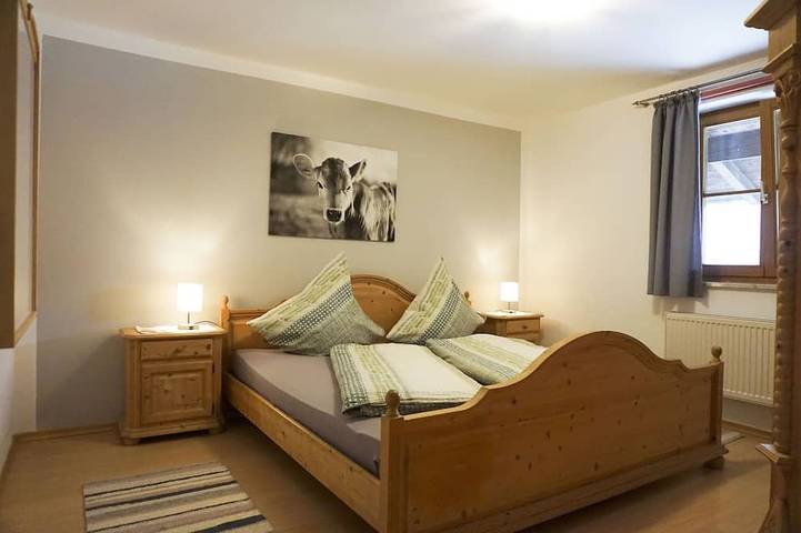 Ganze Wohnung, Ferienwohnung Farrenpoint, 2 sep. Schlafzimmer, Eg mit Terrasse, 60 qm in Bad Feilnbach, Bayerische Alpen