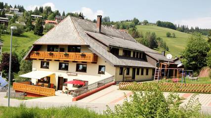 Ferienwohnung für 4 Personen, mit Garten und Sauna in Todtnauberg