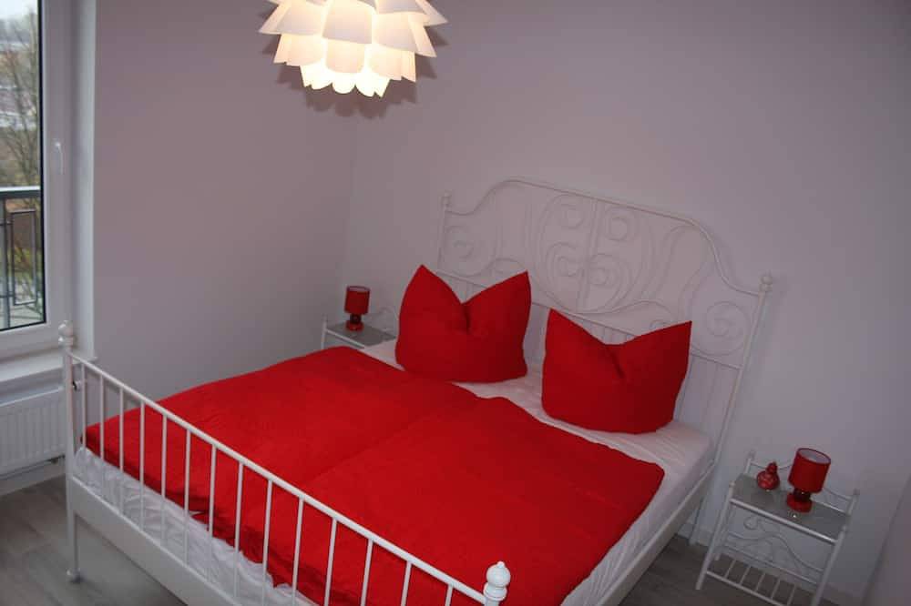 Ganze Wohnung, Großzügiges Apartment, Poolblick, 500 m zum Strand, Ostsee bei Kolberg in Ustronie Morskie (Stadt), Ustronie Morskie