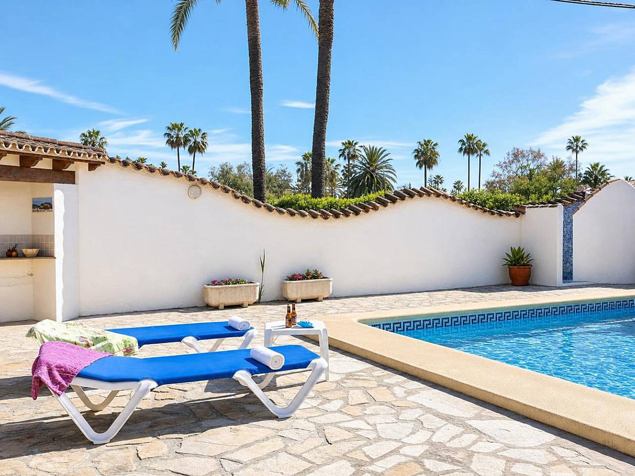 Villa de lujo en Dénia para 8 personas con piscina privada y a 500m de la playa in Las Marinas, Dénia