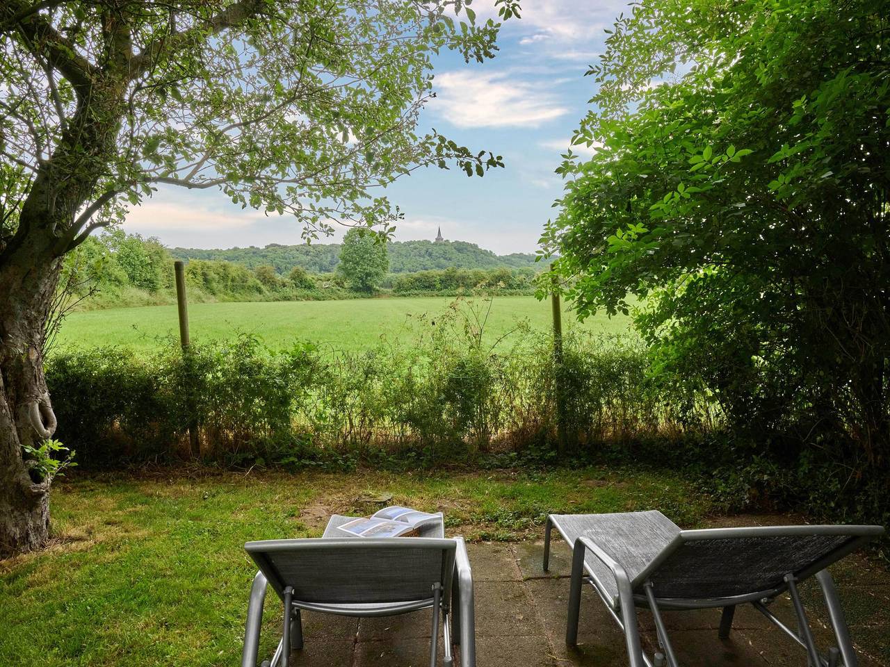 Maison romantique avec jardin à la campagne. in Rijnwaarden, Bas-Rhin