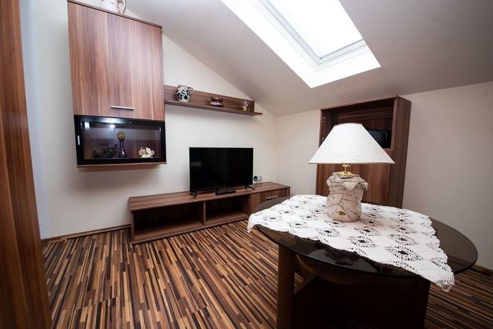 Ganze Wohnung, Apartment Ivona in Njivice, Krk