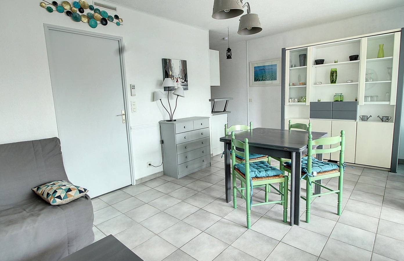 Studio entier, Studio-cabine 2 à proximité de la plage et des commerces in Calvi, Région de Calvi