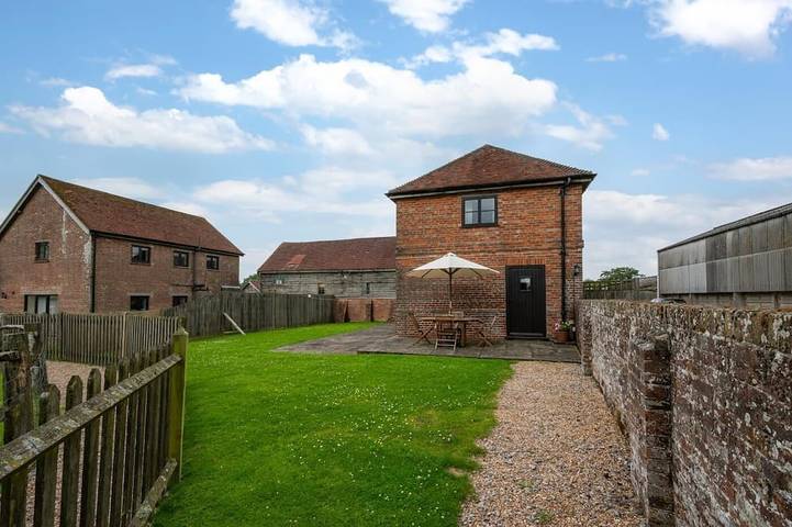 Gîte pour 4 personnes, avec jardin