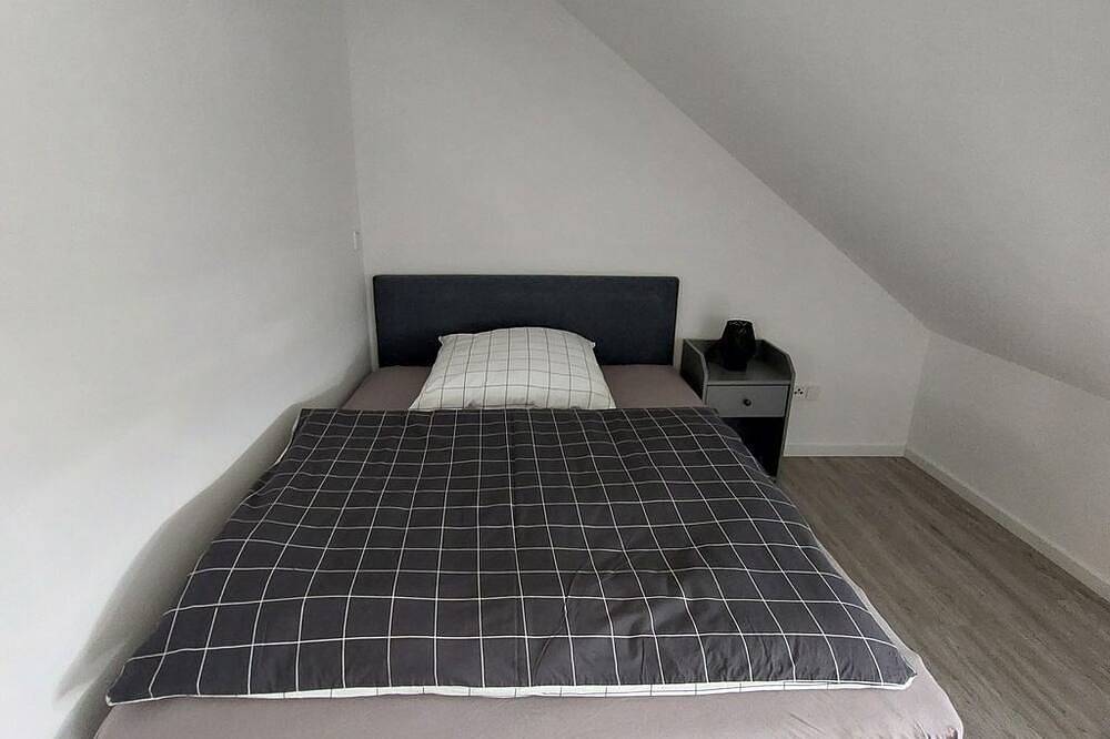 Ganze Wohnung, Ferienwohnung Uljana in Schweich, Moseleifel