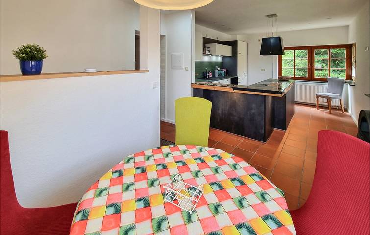 Ganze Ferienwohnung, Gemütliche Wohnung mit Parkplatz und WiFi in Kremmen, Ruppiner Seenland