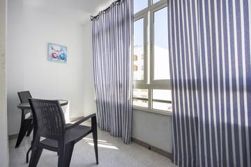 Apartment for 4 People in Torrevieja Centre, Torrevieja, Photo 4