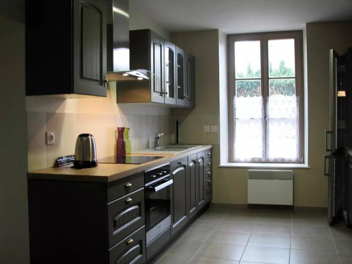 Gîte de France 11 Personen in Puilly-et-Charbeaux, Ardennen