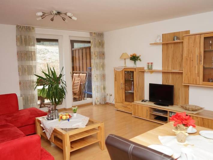 Ferienwohnung für 4 Personen, mit Garten und Ausblick sowie Balkon - 1