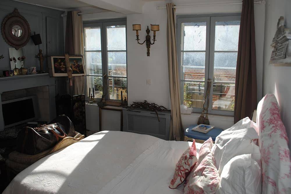 Authentique maison de village au cœur de Cambremer in Saint-Pierre-en-Pays-d'Auge, Région de Lisieux