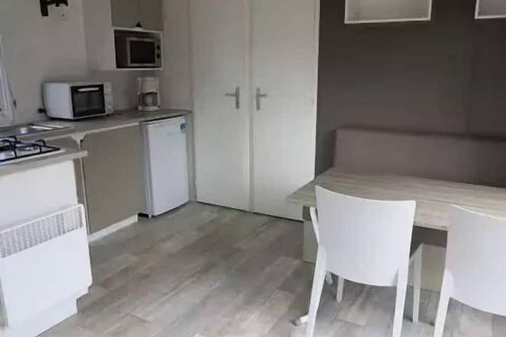 Mobil home pour 4 personnes à Ceyrat - 4