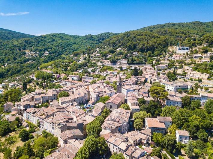 Gîte pour 2 personnes, avec vue et piscine à Bargemon - 3