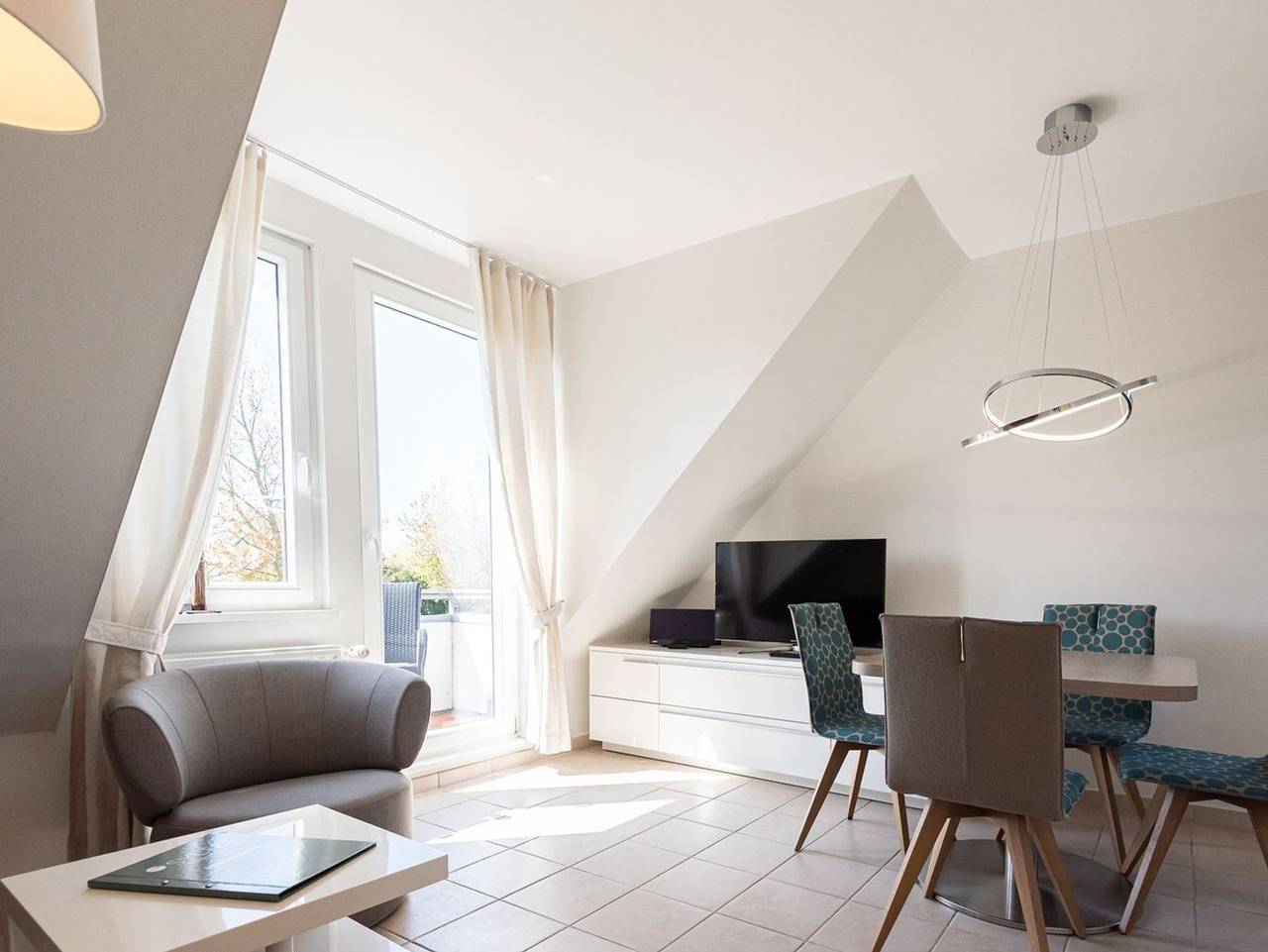 Ganze Ferienwohnung, Domizil Strandläufer - Lichtdurchflutete 3-Zimmerwohnung mit ca. 68 m², für bis zu 4 Personen in Wenningstedt, Sylt