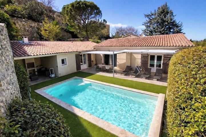 Casa de vacaciones para 8 personas, con terraza y jacuzzi - 1