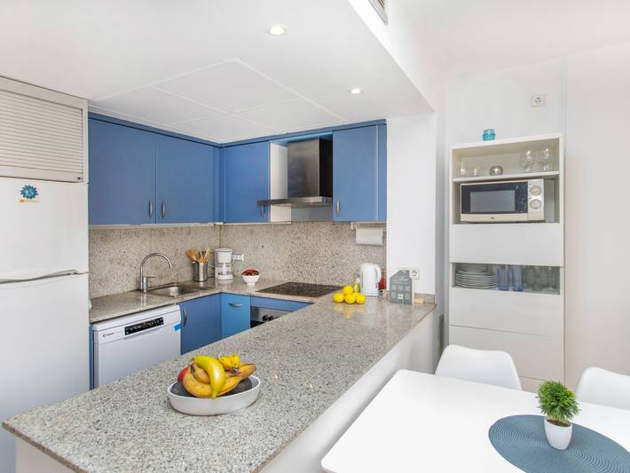 Location de vacances pour 6 personnes, avec piscine ainsi que jardin et terrasse à L'Escala - 3