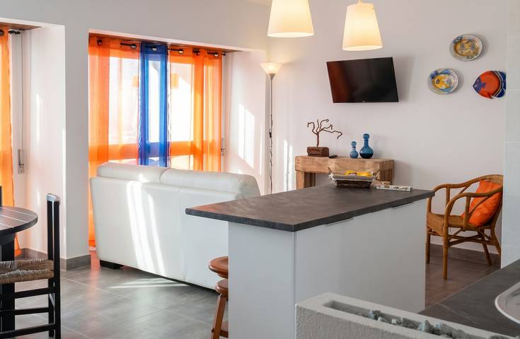 Ganze Wohnung, Gemütliches Apartment in Praia da Rocha 70 m² mit Meerblick 4 Pers in Praia da Rocha, Portimão