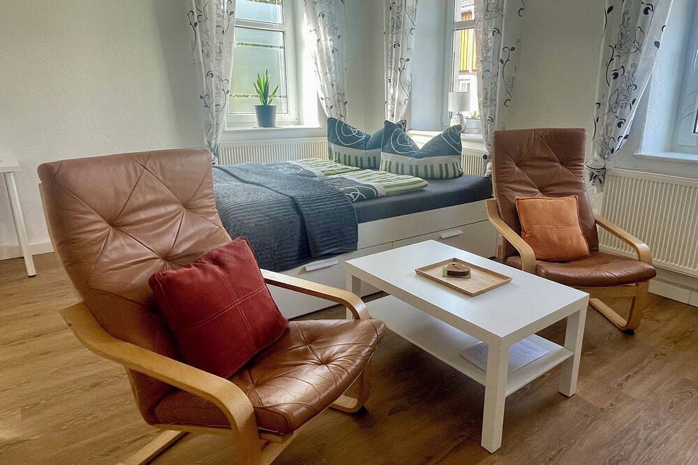 Ganze Wohnung, Außergewöhnliches Apartment - nur 15 Minuten von Dresden entfernt in Wachau, Oberlausitz-Niederschlesien