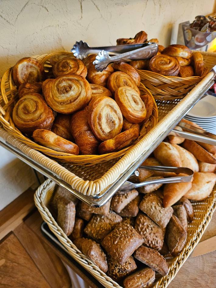 Hotel Restaurant Landgasthof Deutsches Haus - Doppelzimmer mit Frühstück in Bermuthshain, Grebenhain
