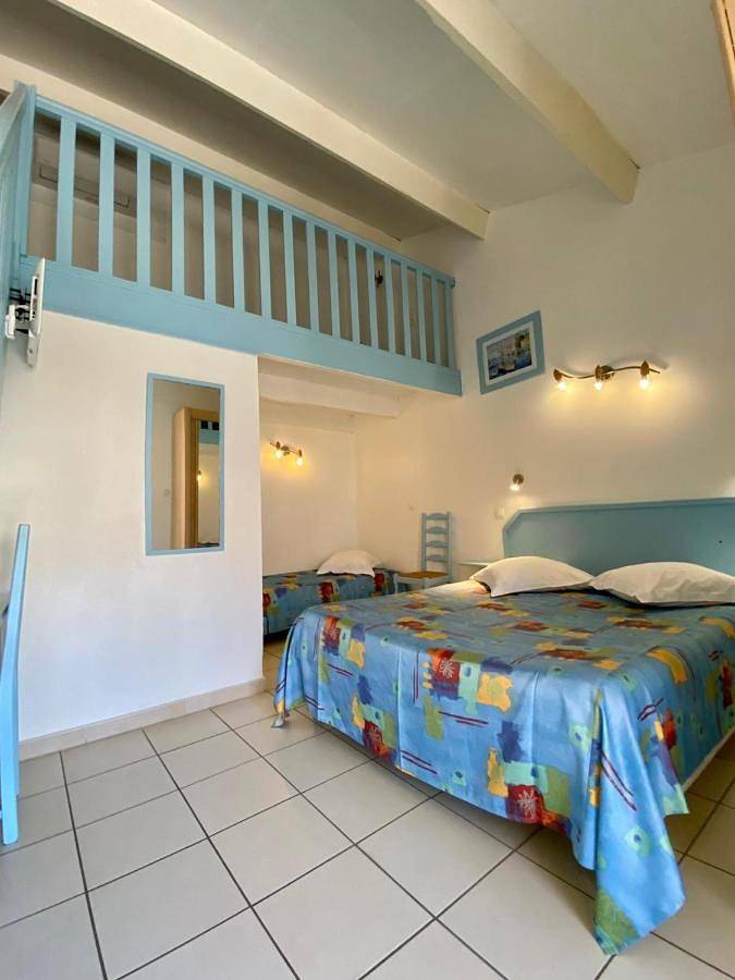 Hôtel pour 2 personnes, avec terrasse et piscine à Vias - 4