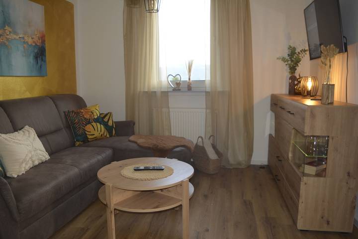 Chalet für 4 Personen, mit Ausblick und Sauna sowie Terrasse im Sauerland - 2