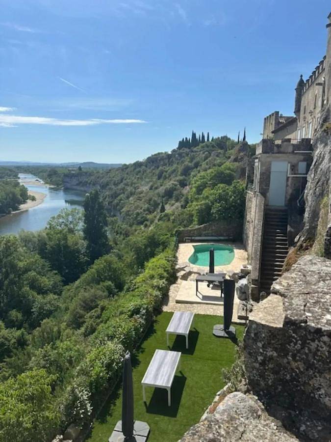 Maison de vacances pour 21 personnes, avec jardin ainsi que piscine et terrasse