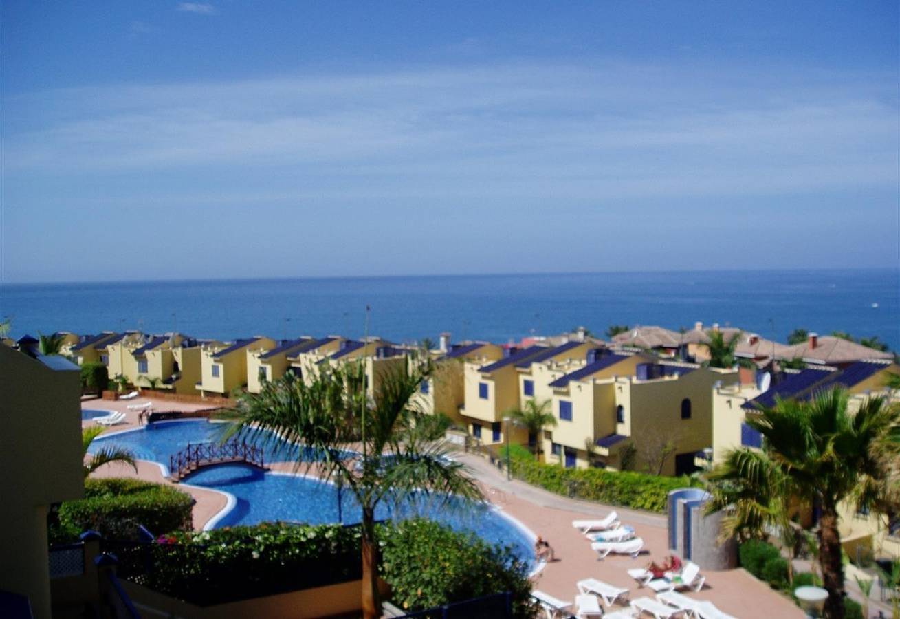 Nice bungalow great sea views 8 sleeping in Playa de las Meloneras, San Bartolomé de Tirajana