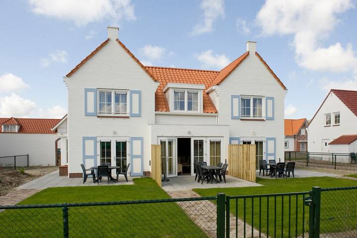 Ferienhaus für 12 Personen, mit Garten und Terrasse, mit Haustier in Zeeland