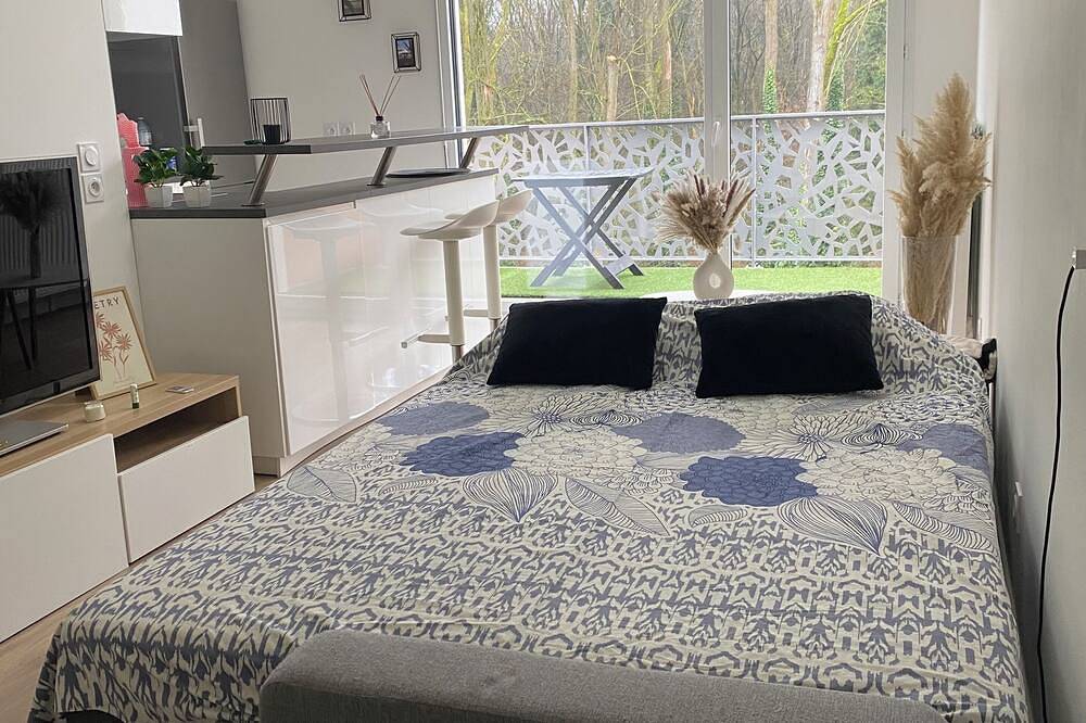 Entire apartment, Le Cosy de l'Ourcq, 40m² one-bedroom apartment 20 minutes from Paris in Villepinte, Seine-Saint-Denis