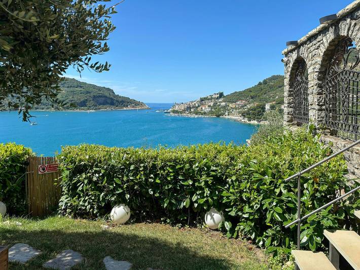 Jardín privado con vistas al mar en Portovenere in Portovenere, Porto Venere Municipio