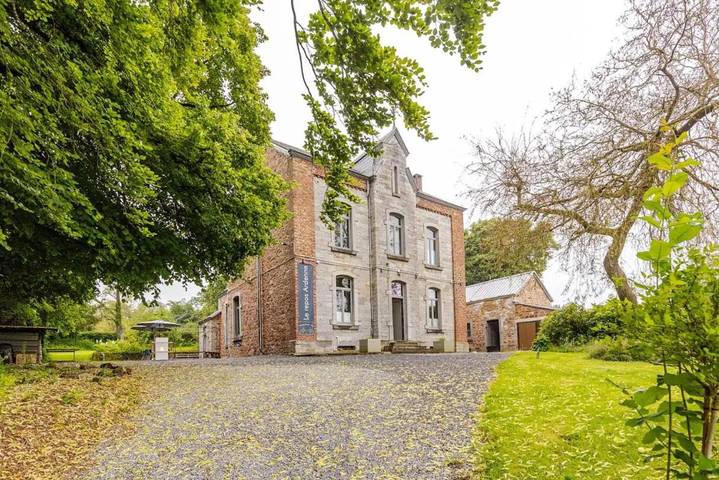 Location de vacances pour 14 personnes, avec sauna ainsi que jardin et vue à Wellin - 2