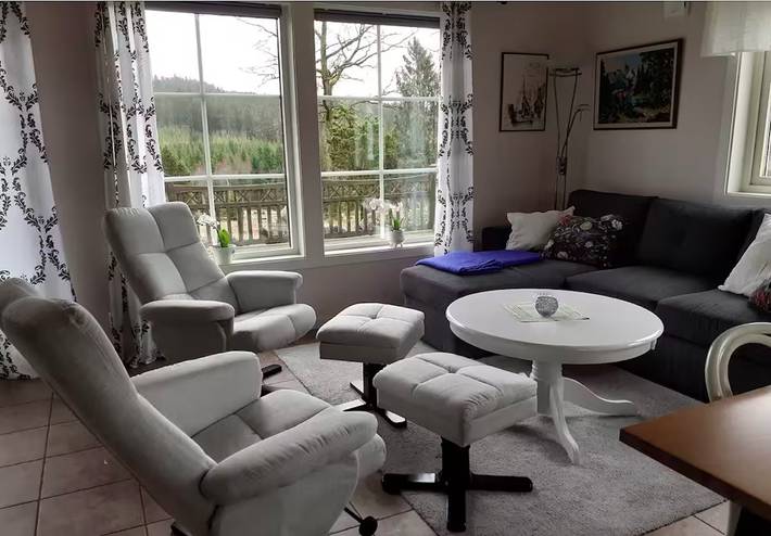 Modernes Ferienhaus auf einem Landhof bei Isaberg in Tranemo, Västergötland