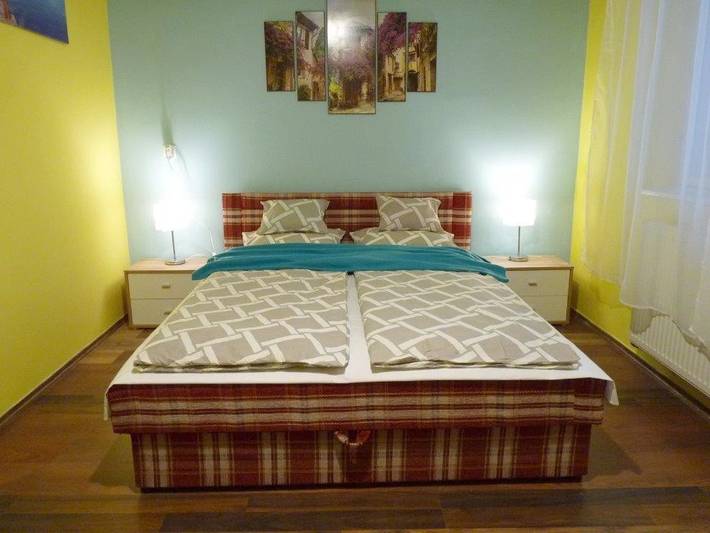 Apartament wakacyjny dla 9 osób w Debreczyn