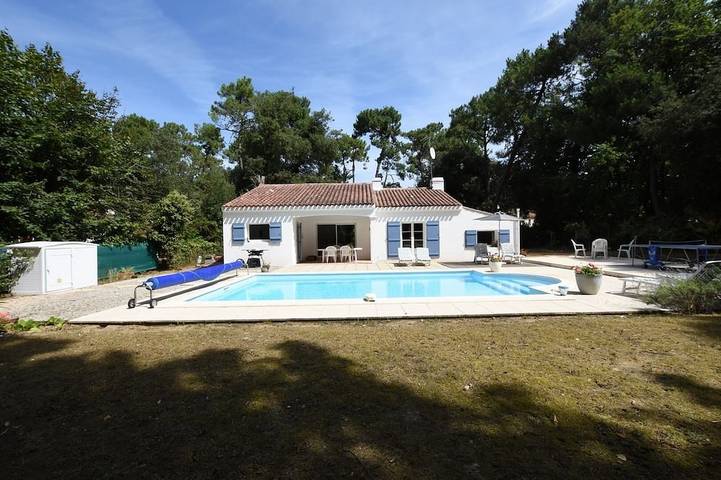 Villa für 9 Personen, mit Garten und Terrasse - 1