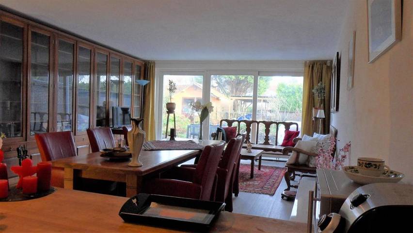 Location de vacances pour 3 personnes, avec jardin et vue dans Zierikzee